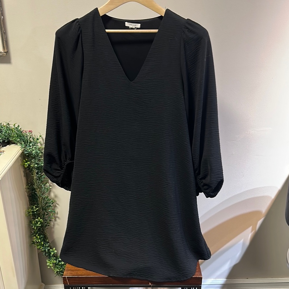 Maurices Black V-Neck 3/4 Bell Sleeve Midi Dress Women’s Size‎ M
